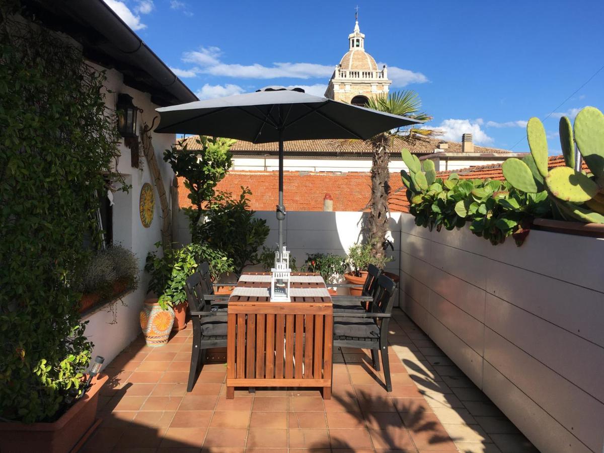 La Terrazza Sui Tetti Bed & Breakfast Senigallia Exterior photo
